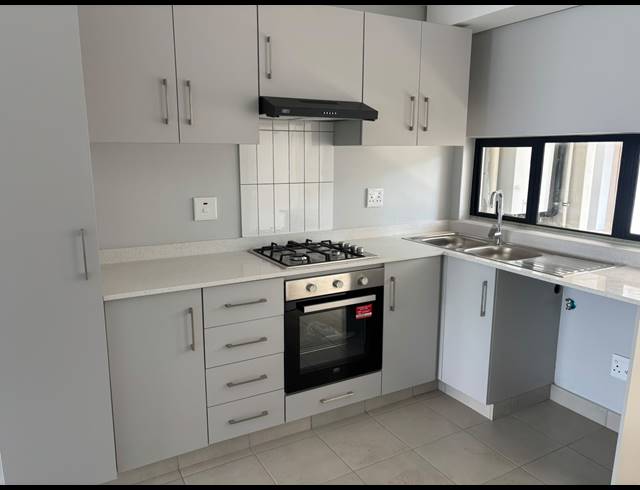 2 BEDROOM APARTMENT TO LET IN EMBERTON ESTATE